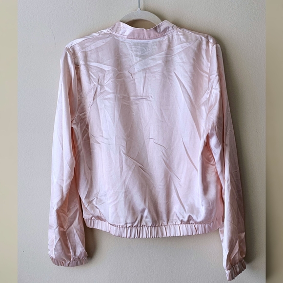 Forever 21 Pink Satin Jacket NWT (M) - Picture 3 of 3